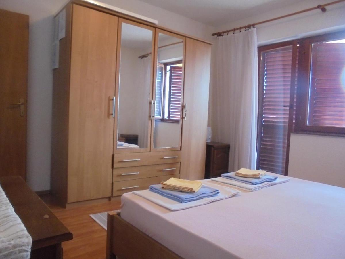Apartment Maestral Senj  Esterno foto