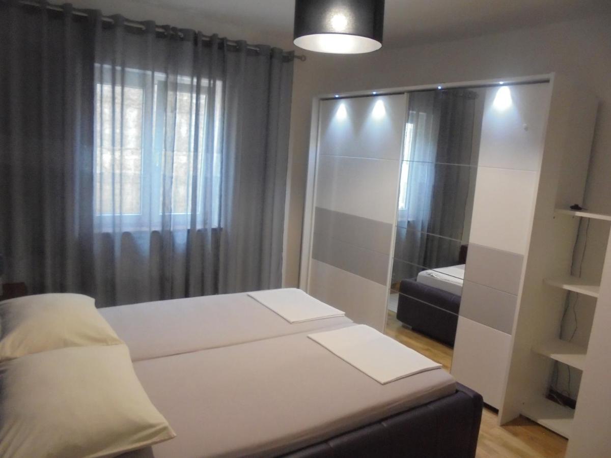 Apartment Maestral Senj  Esterno foto